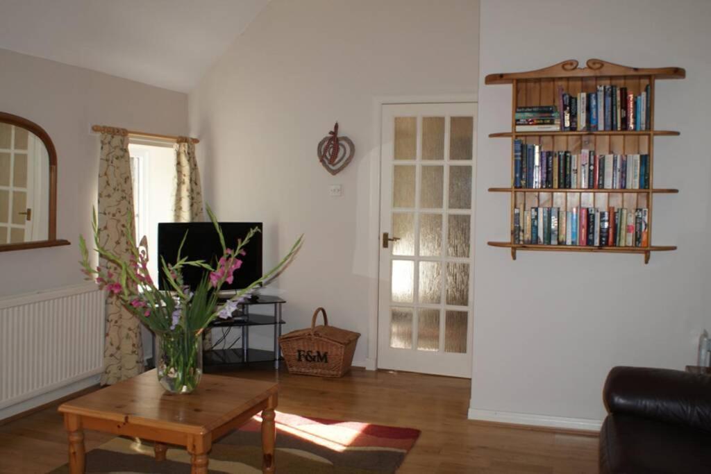 Harleyburn Cottages - Stables And Saddlery Melrose Bagian luar foto