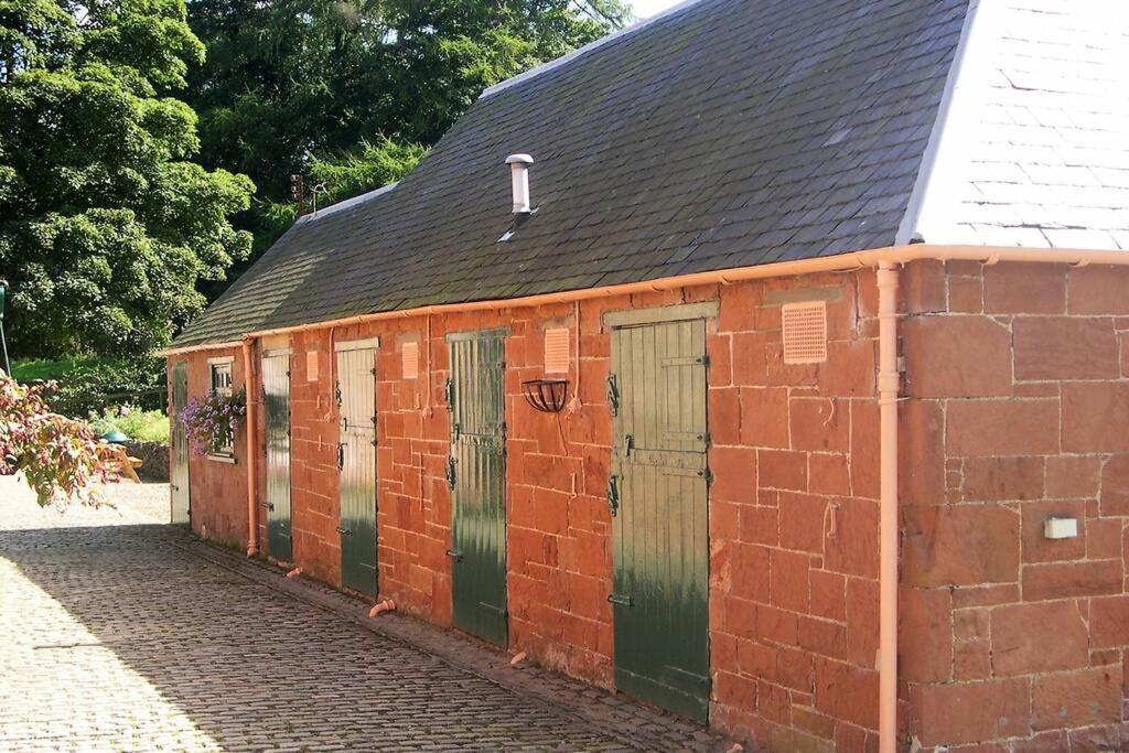 Harleyburn Cottages - Stables And Saddlery Melrose Bagian luar foto